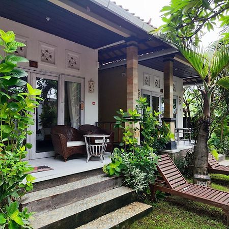 Dalum Homestay Amed Exteriér fotografie