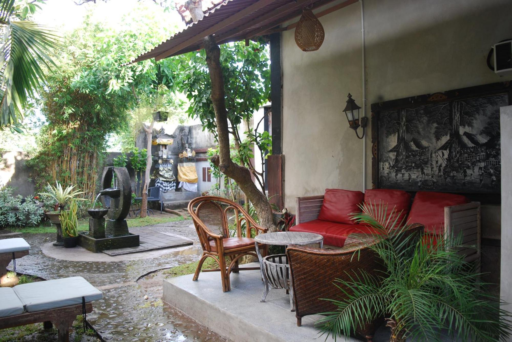 Dalum Homestay Amed Exteriér fotografie