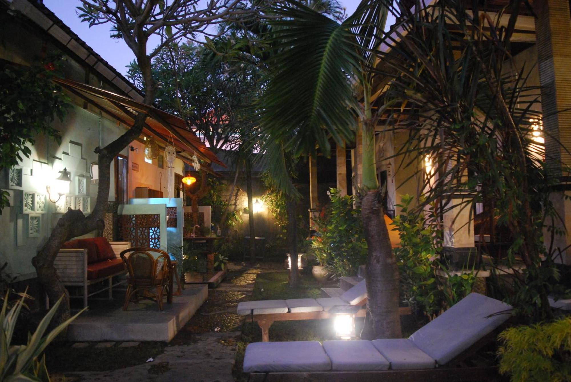 Dalum Homestay Amed Exteriér fotografie