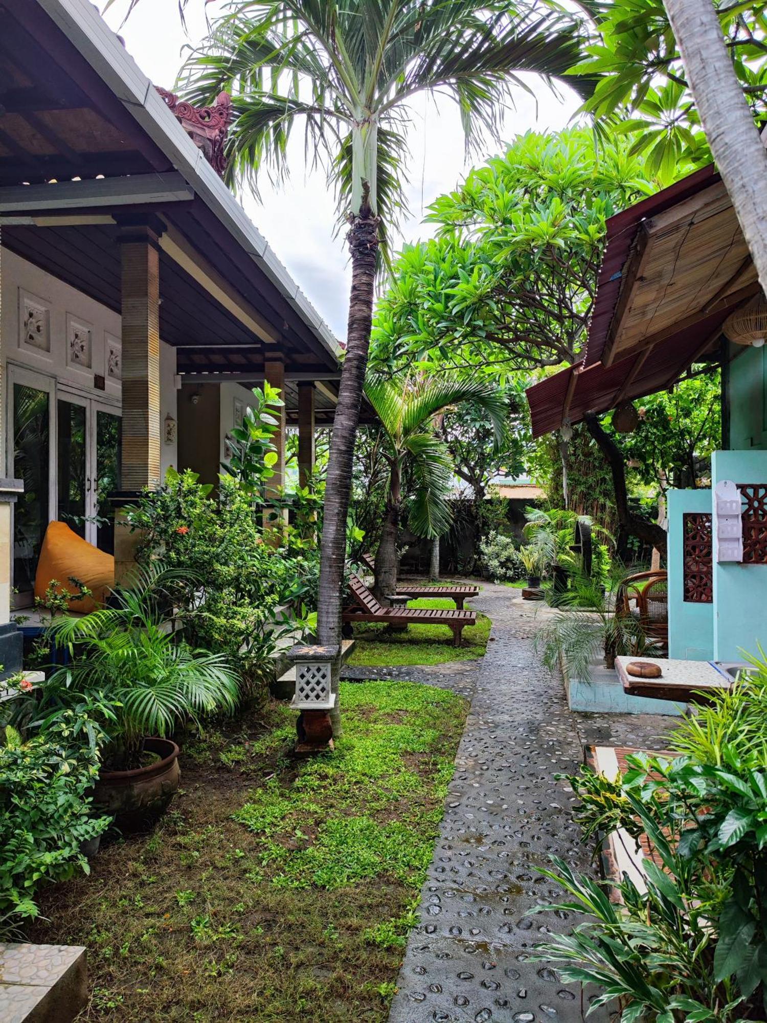 Dalum Homestay Amed Exteriér fotografie