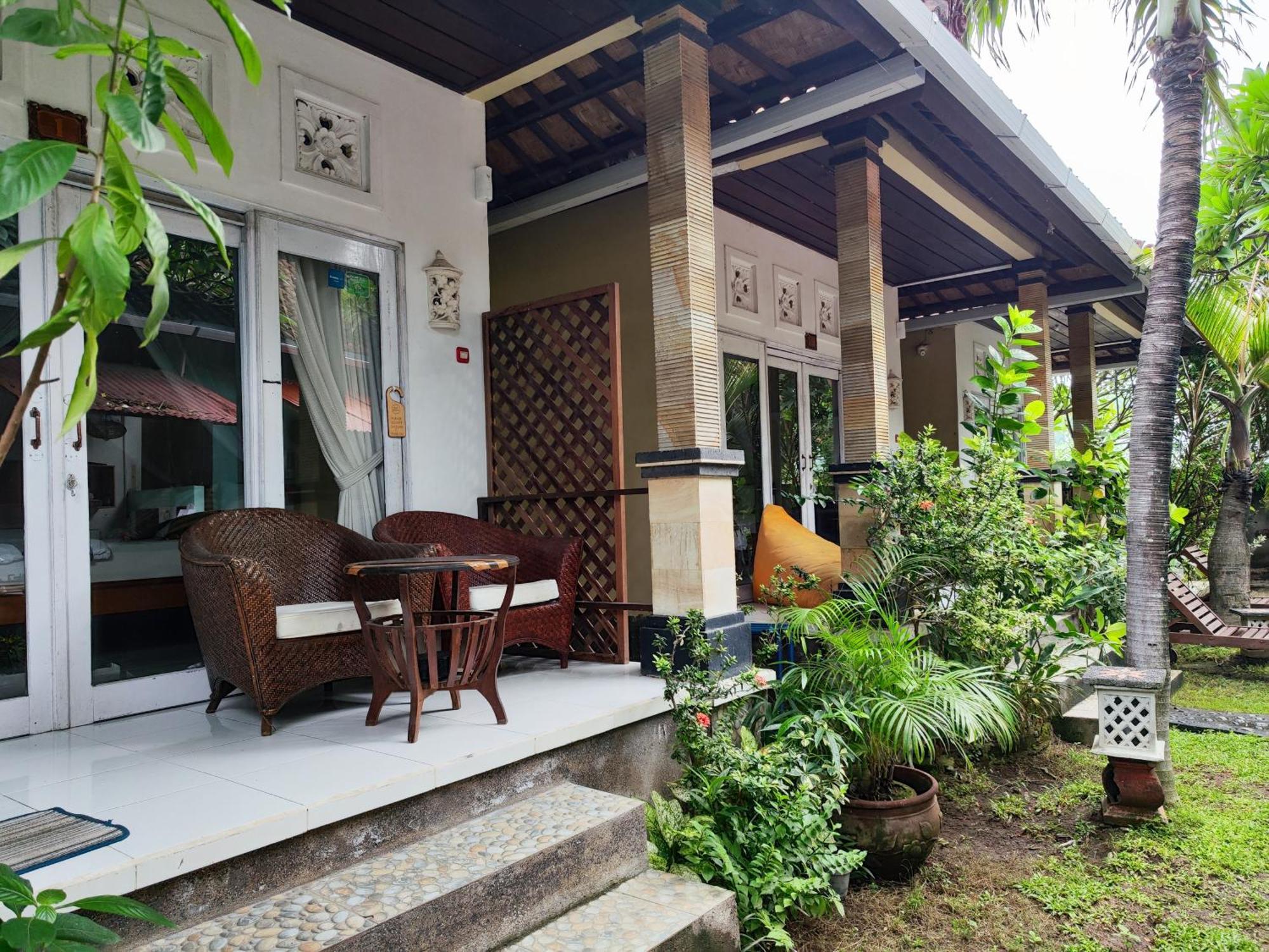 Dalum Homestay Amed Exteriér fotografie