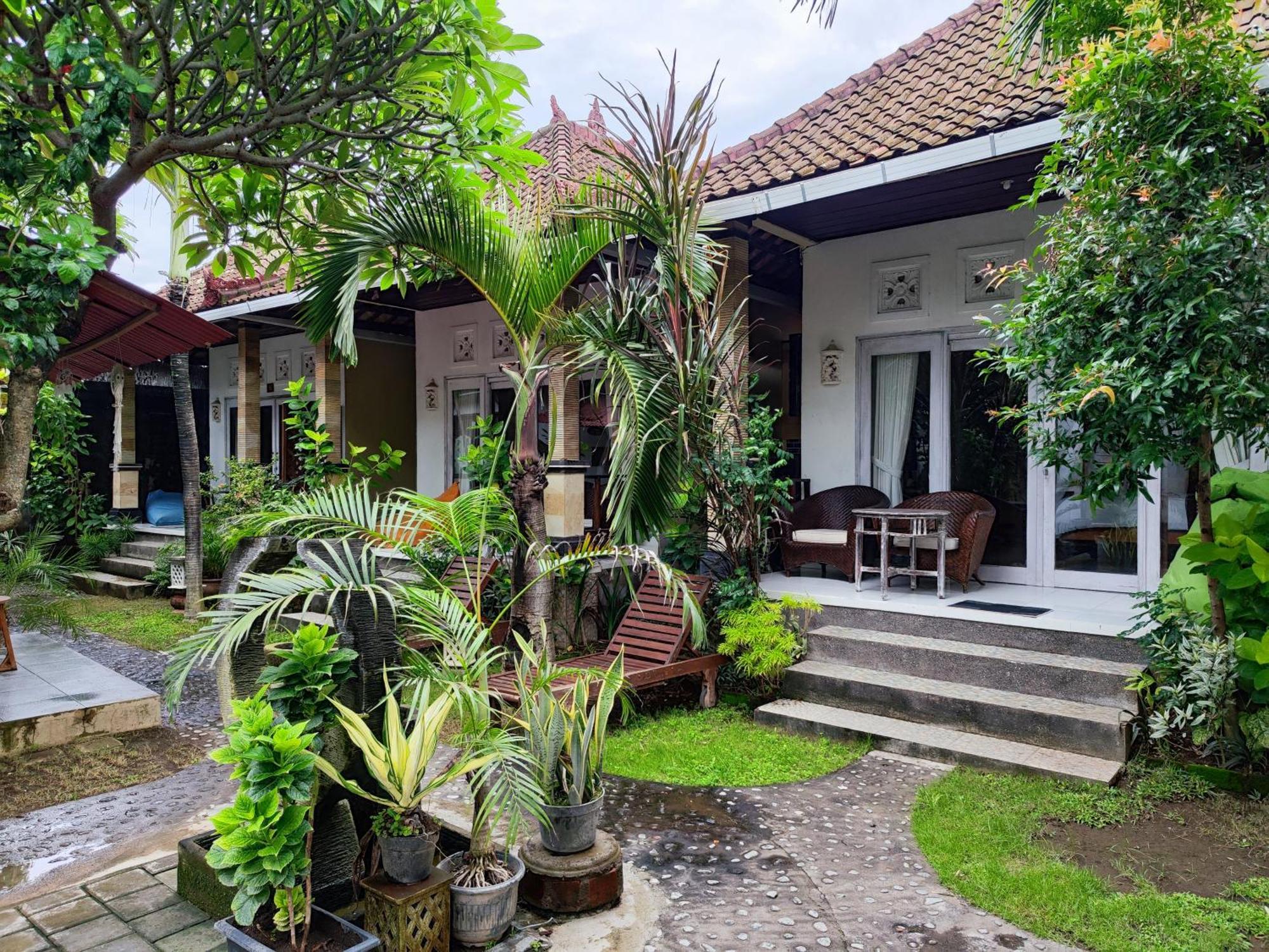 Dalum Homestay Amed Exteriér fotografie